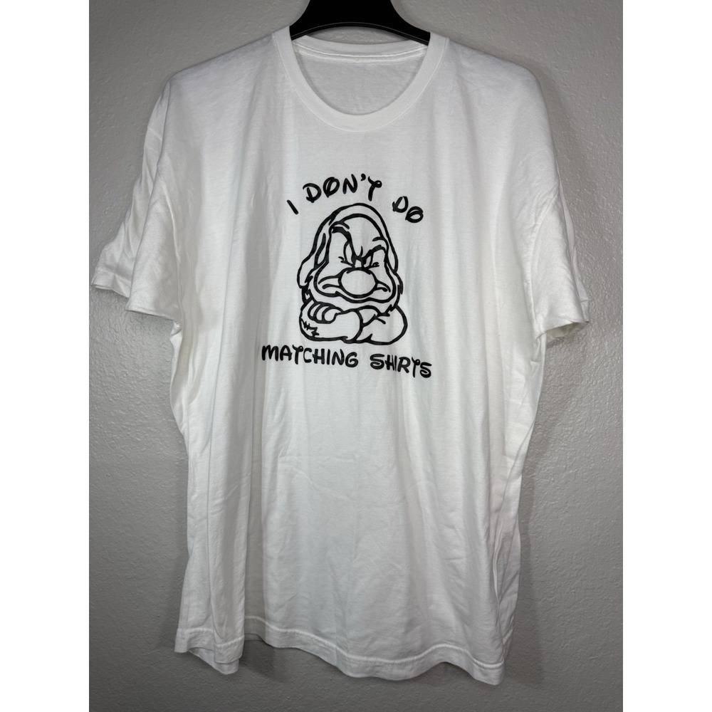 Disney Grumpy "I Don't Do Matching Shirts" White Tee Men's XL Graphic T-shirt